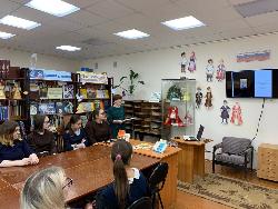 Литературный час "Писатели-фронтовики Удмуртии" в Центральной библиотеке